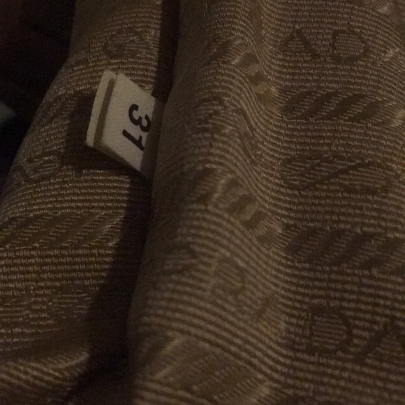 Prada purse - Picture 8 of 8